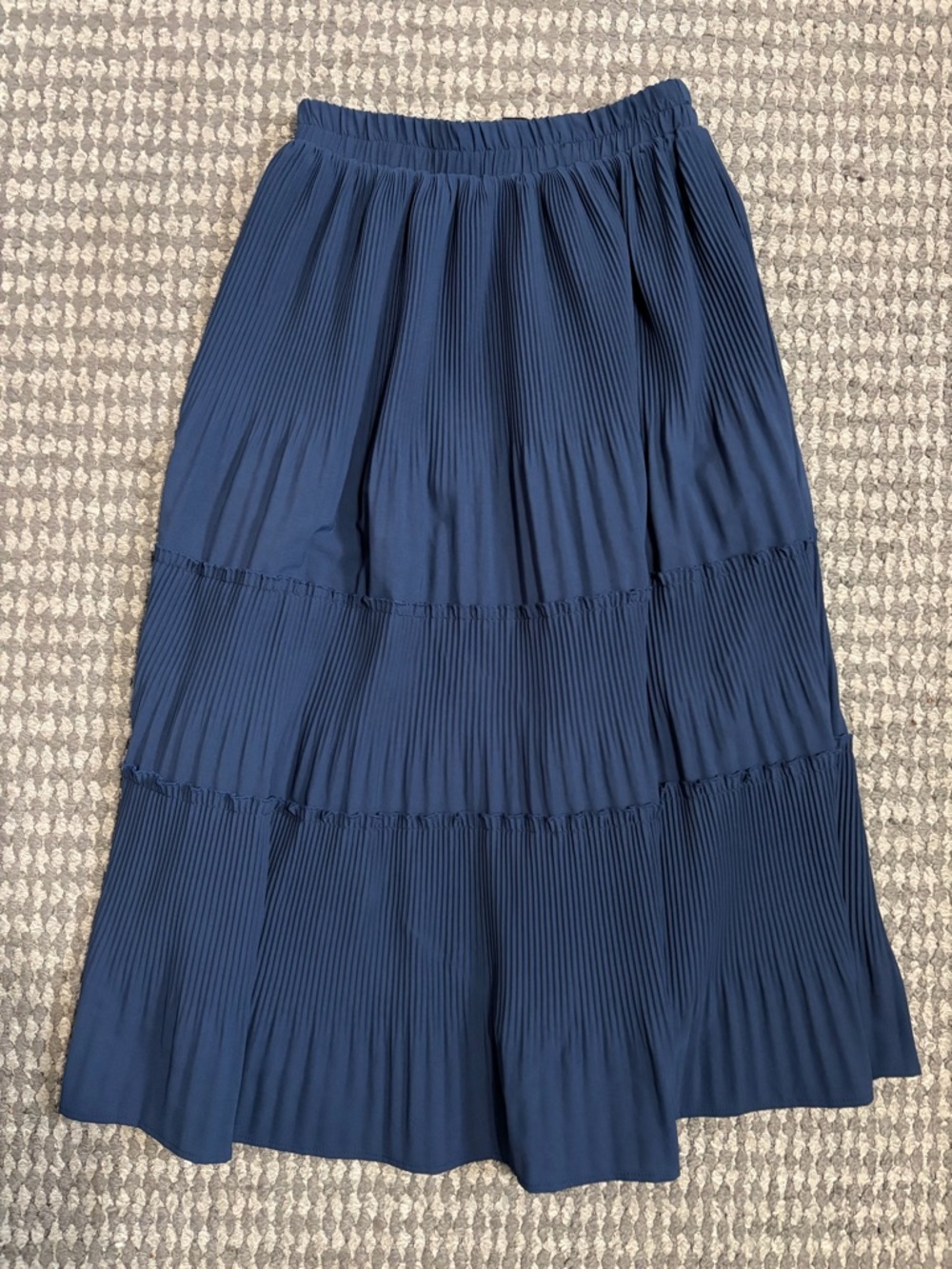 Tiered Pleated Maxi Skirt in Navy